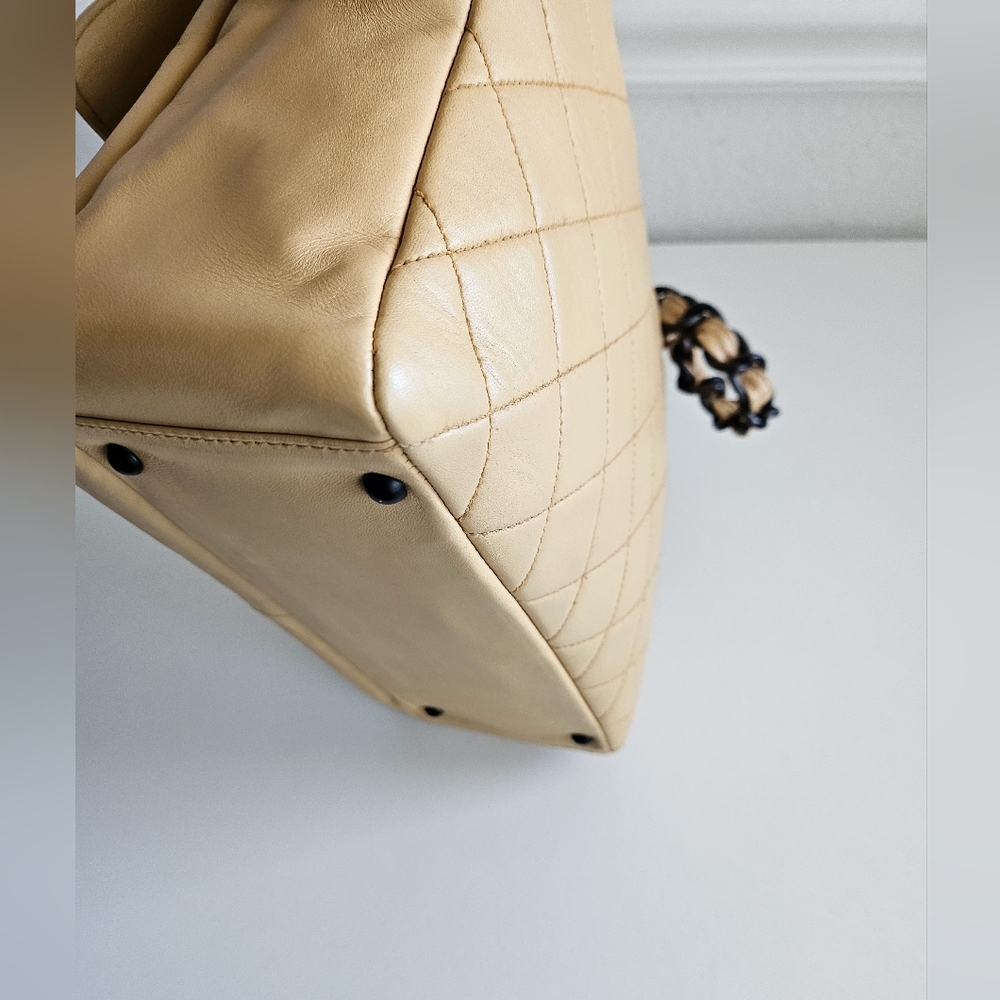 Chanel Beige Quilted Flap Bag - Picture 9 of 13